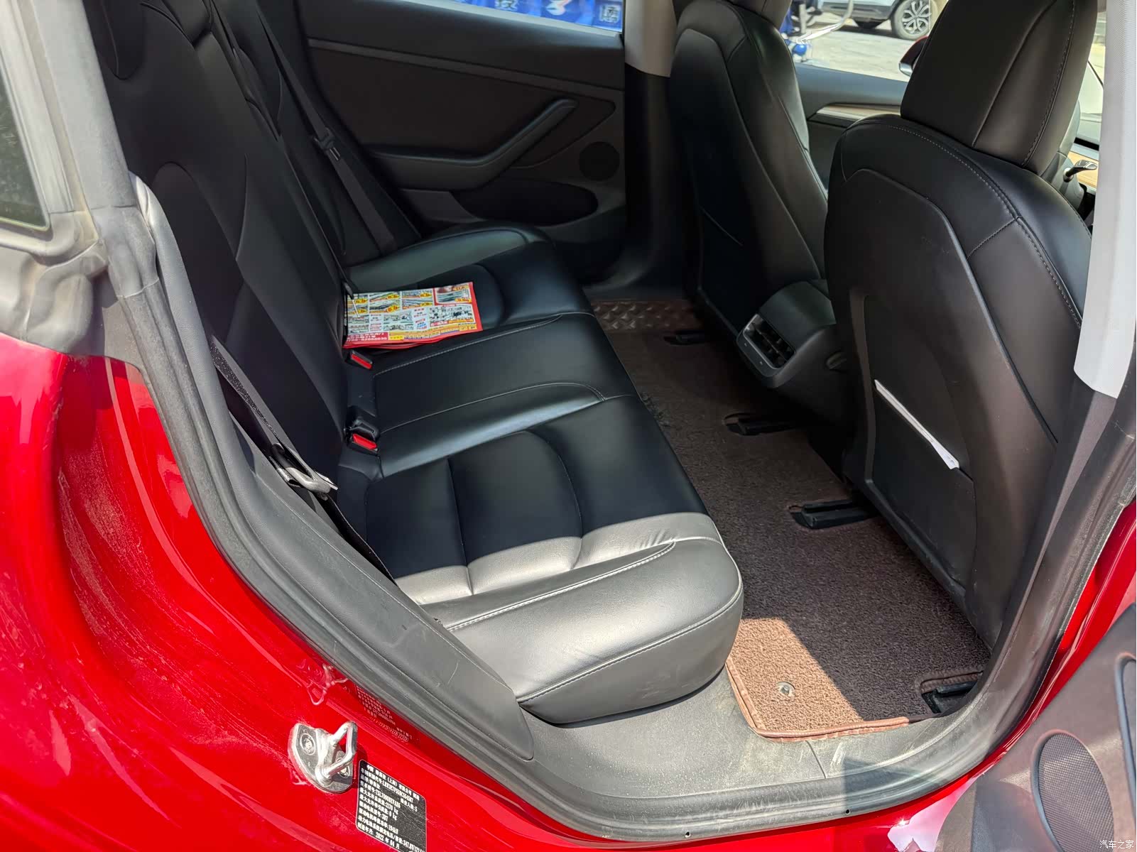 Tesla Model 3, 2022 6