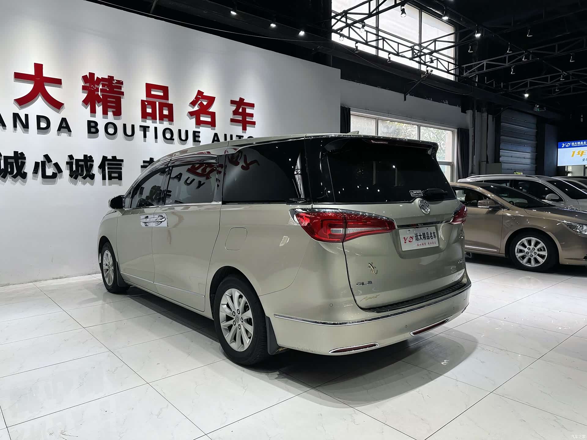 Buick GL8, 2017 18