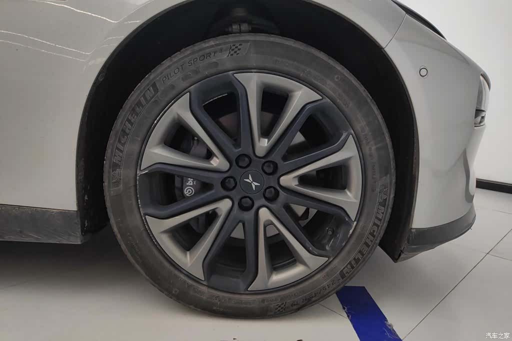Xpeng P7, 2022 6