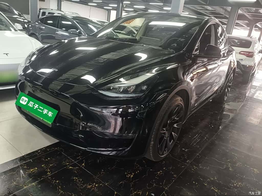 Tesla Model Y, 2024 2