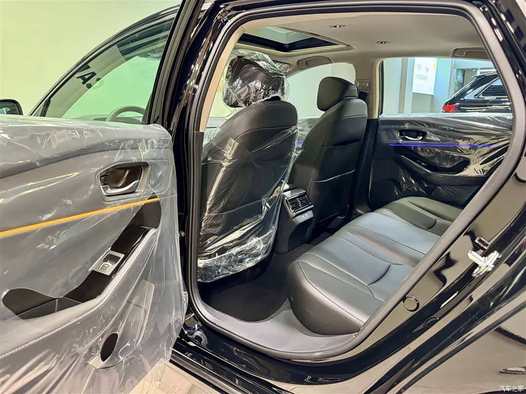 Honda Accord, 2026 27