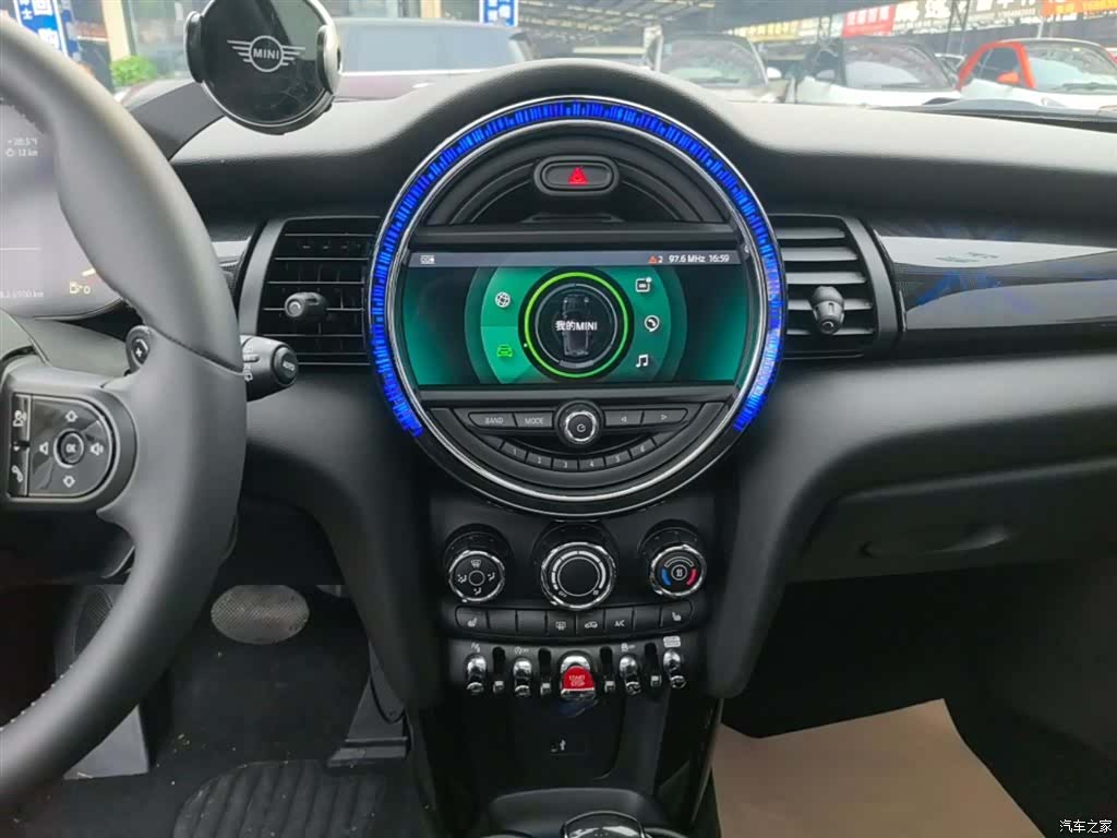 Mini Cooper, 2020 13