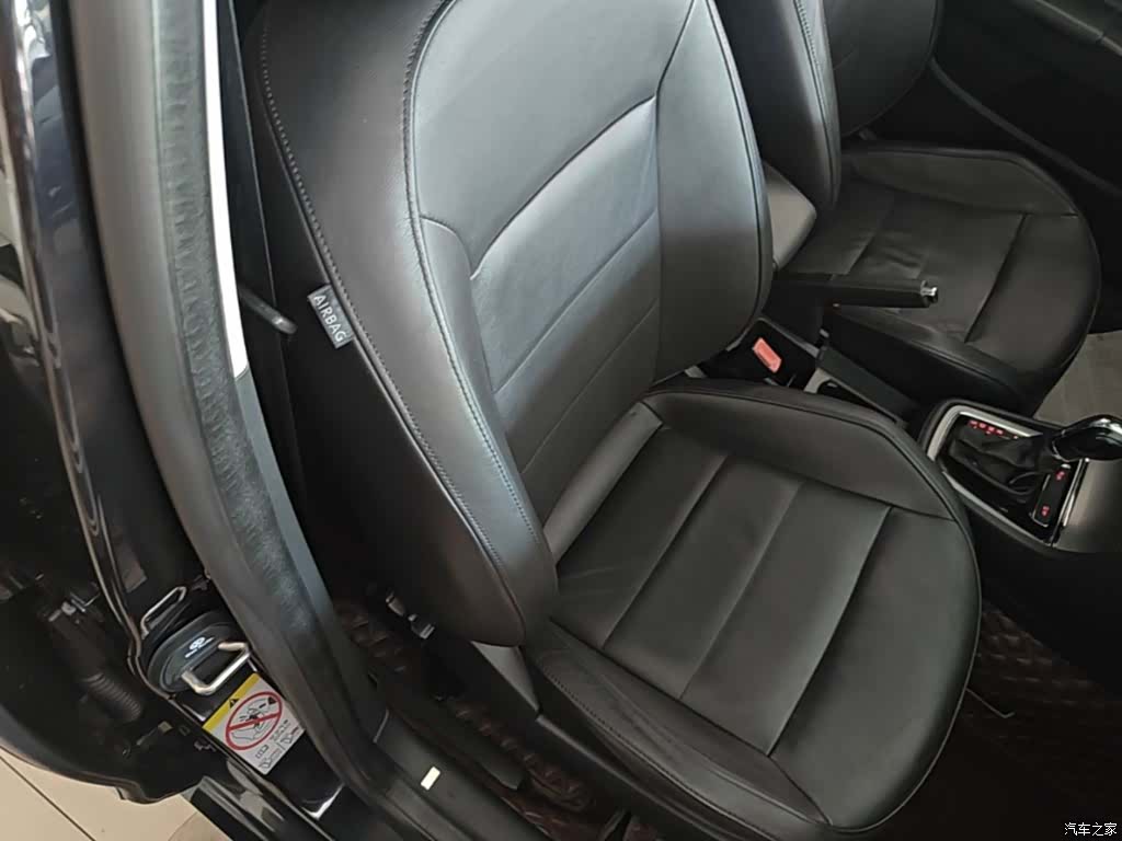 Volkswagen Lavida, 2016 25