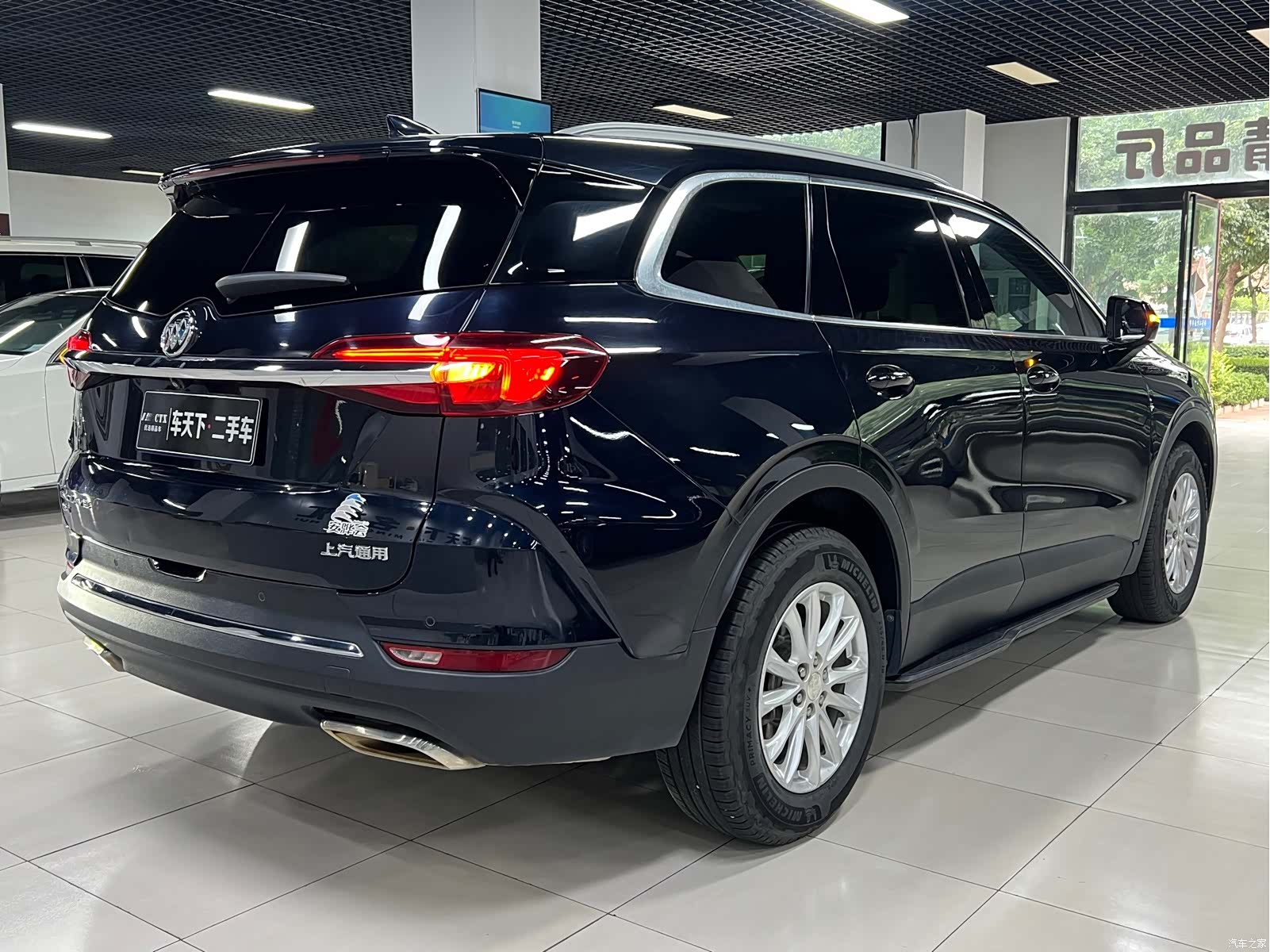 Buick Enclave, 2020 6