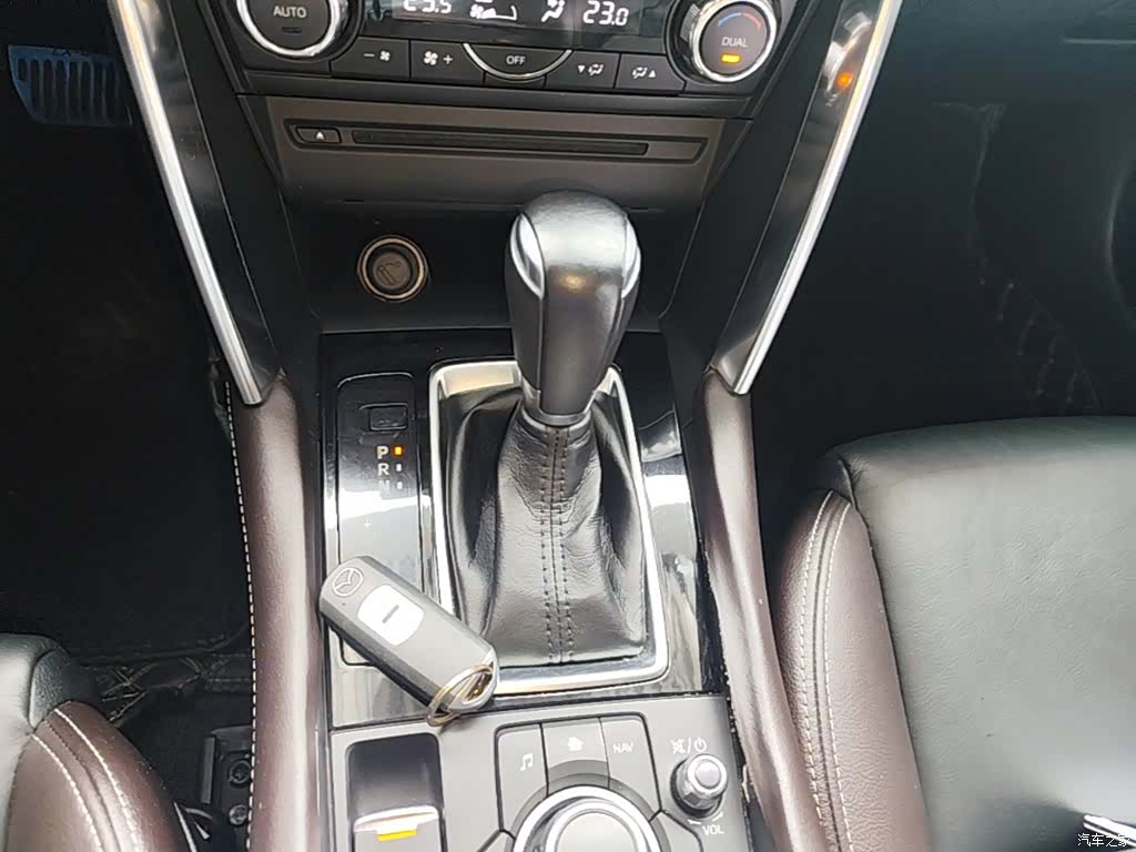 Mazda CX-4, 2016 14