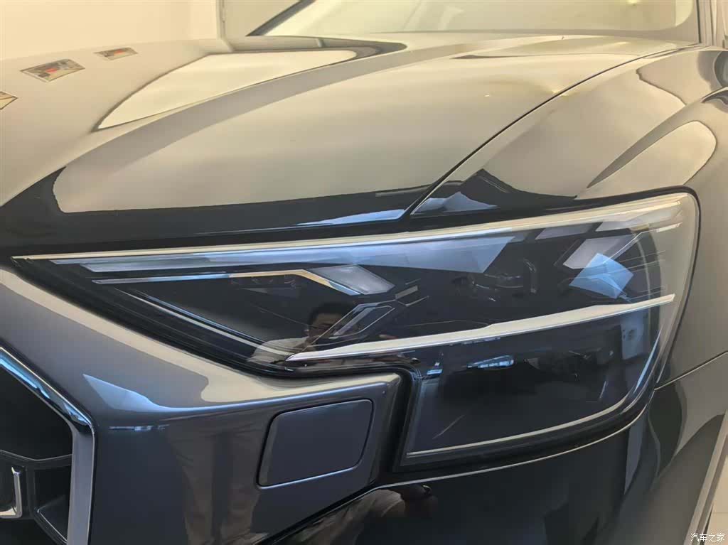 Audi Q8, 2025 все фото