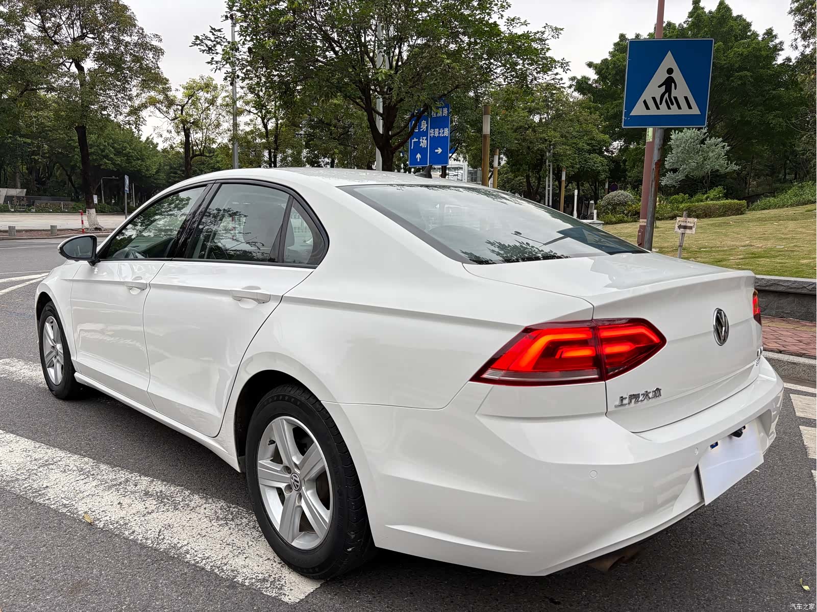 Volkswagen Lamando, 2017 все фото