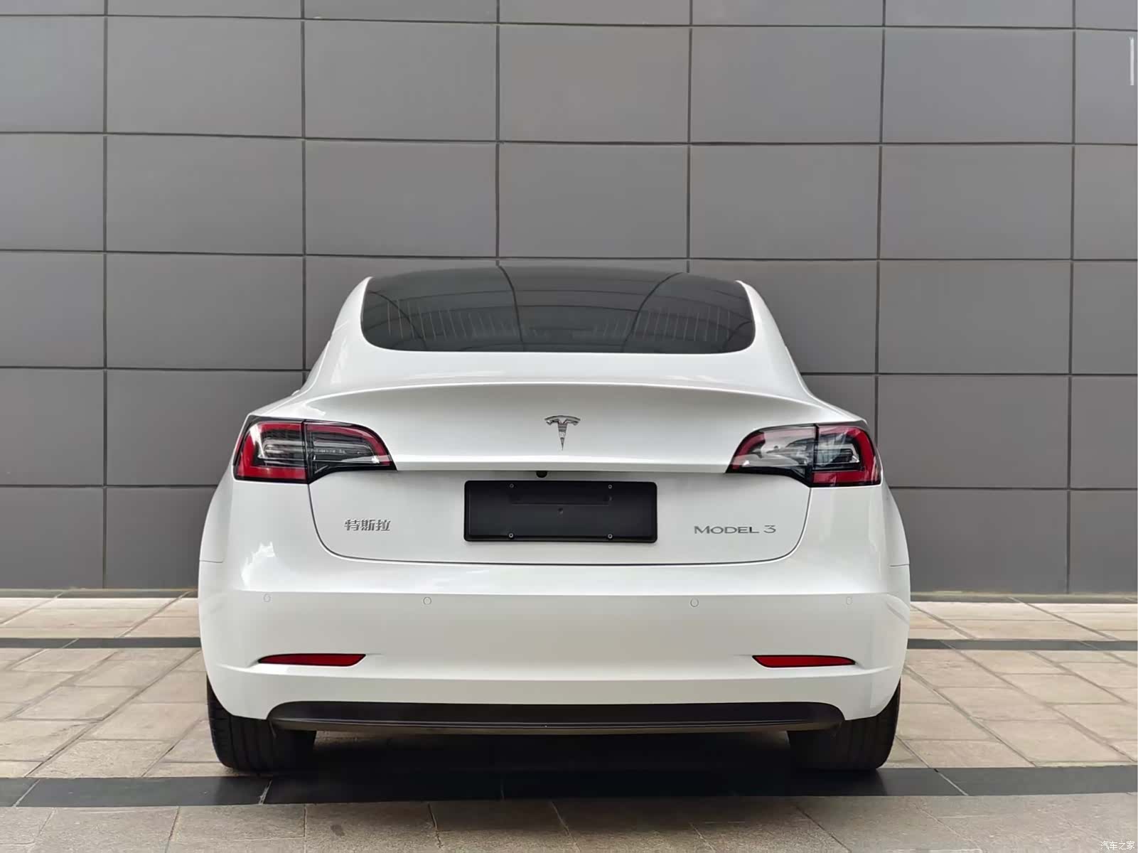 Tesla Model 3, 2020 все фото