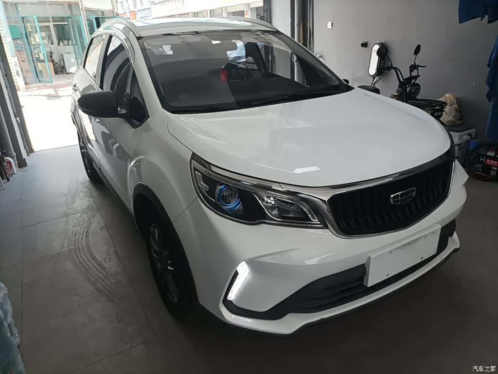 Geely X3, 2021 4