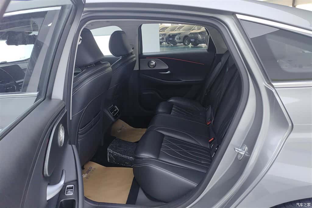 Chery Arrizo 8, 2023 11