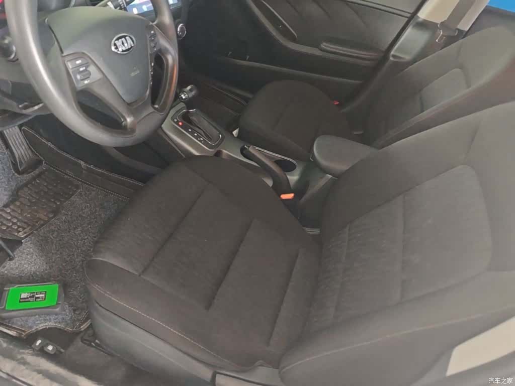 Kia K3, 2015 15