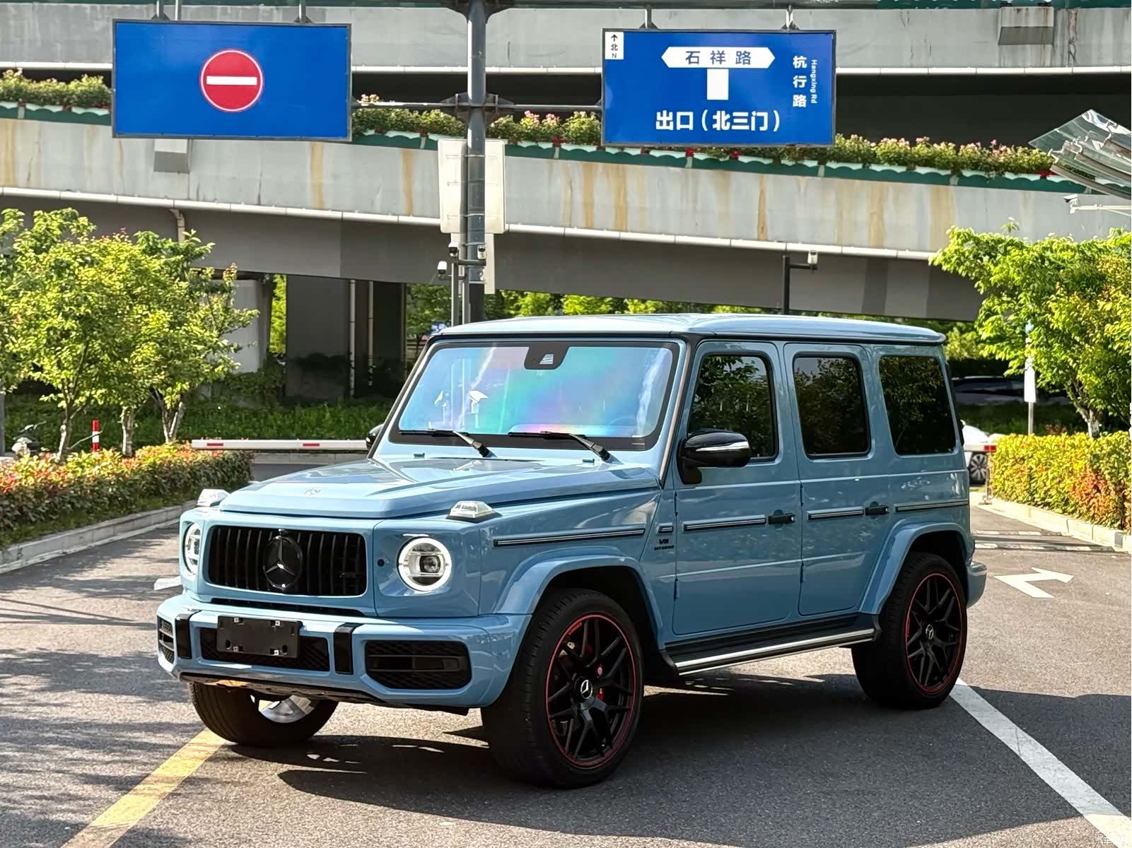 Mercedes-Benz G-Class, 2023 3