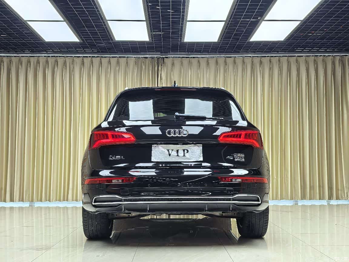 Audi Q5L, 2021 22
