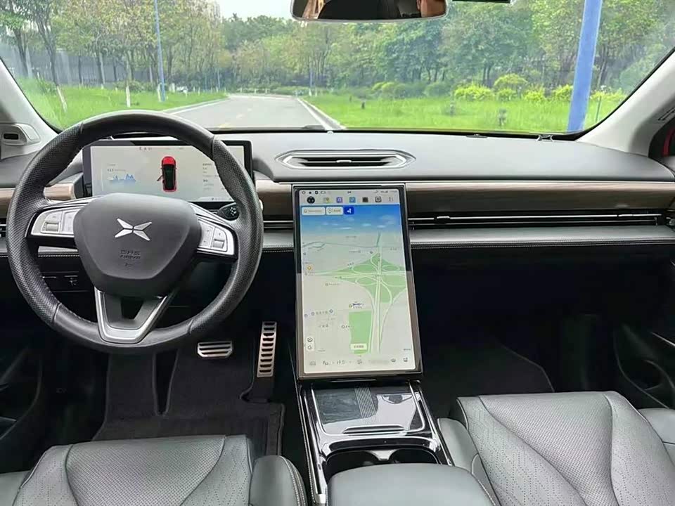 XPENG P5