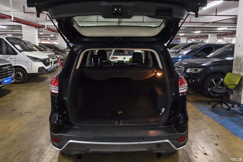 Ford Kuga, 2016 4