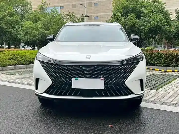Roewe RX5