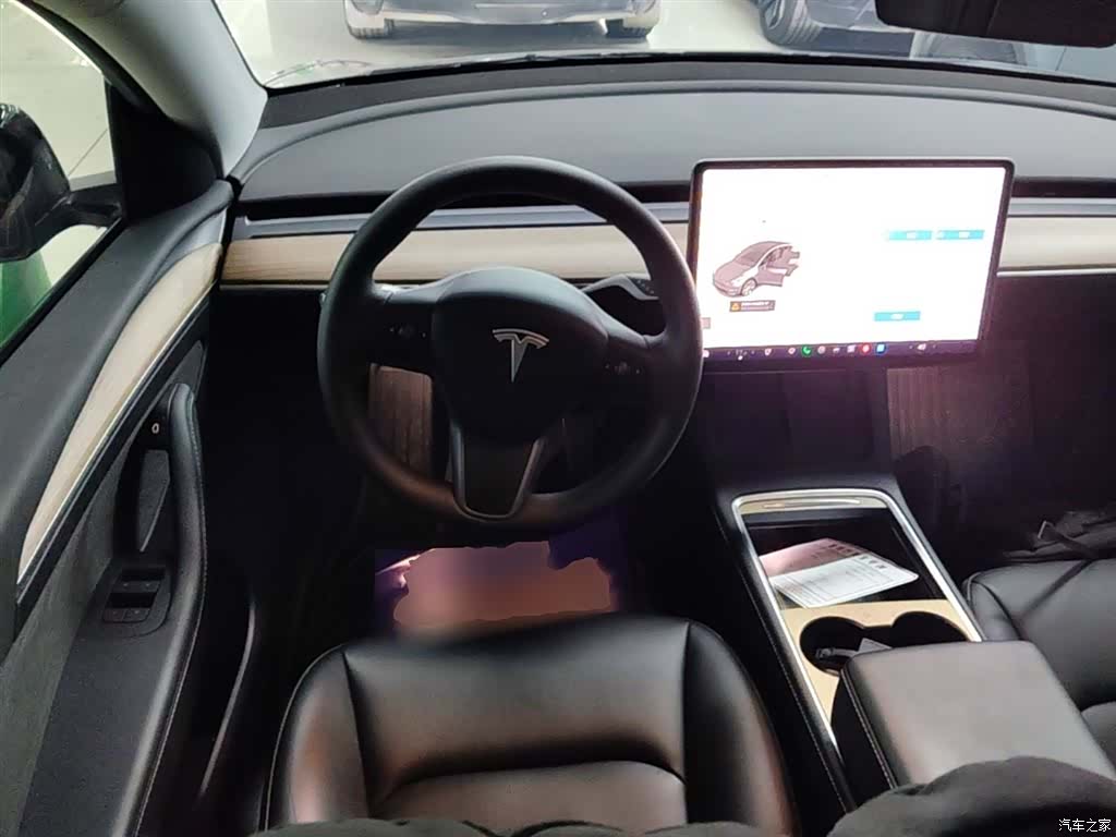 Tesla Model Y, 2023 11