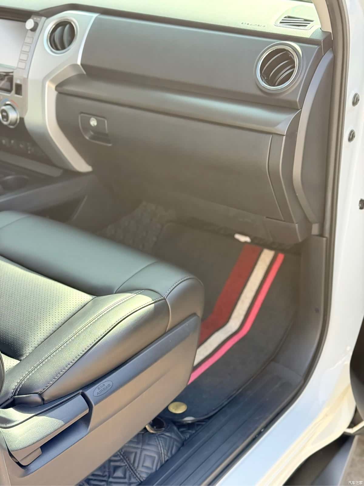 Toyota Tundra, 2020 12