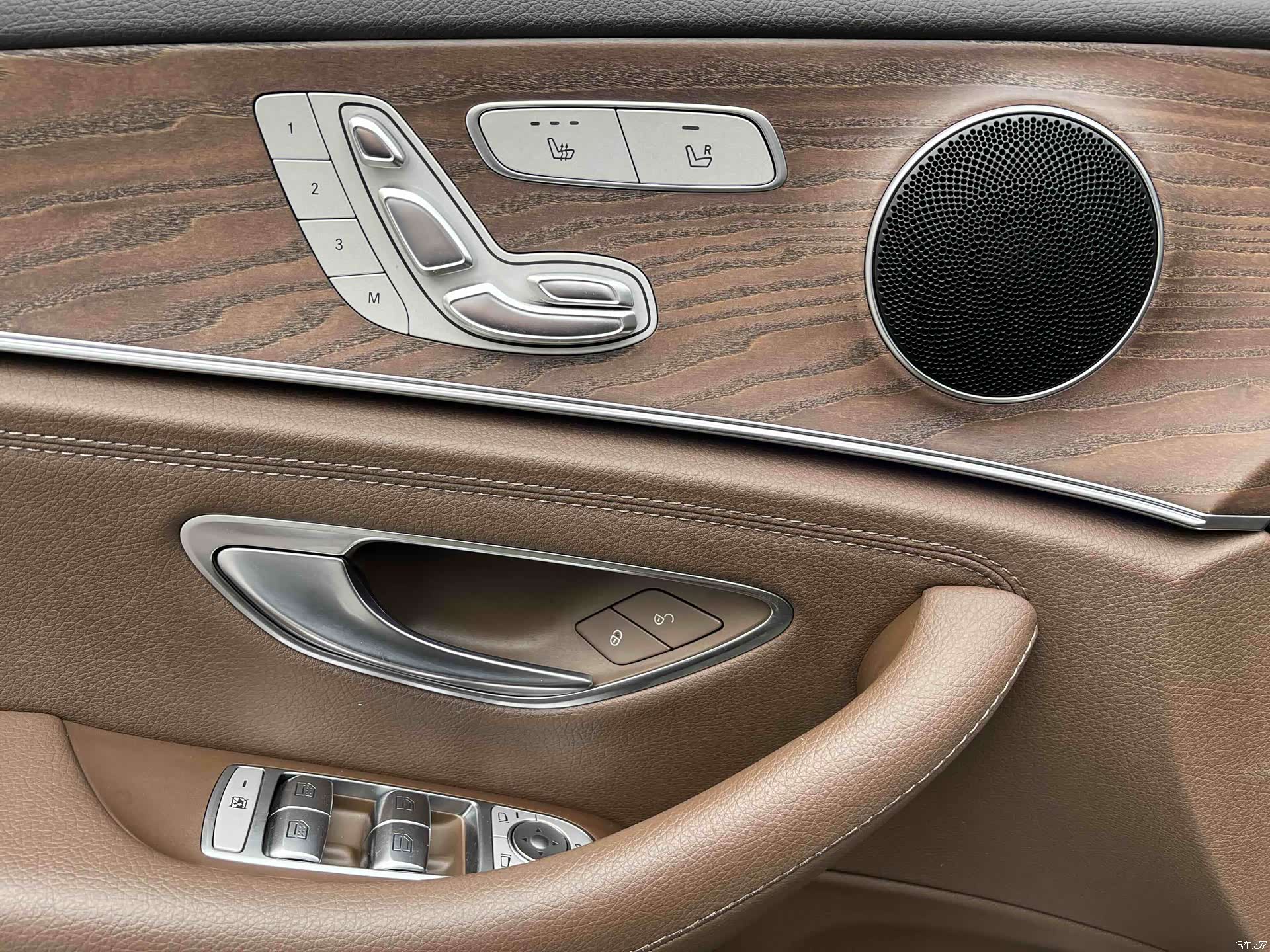 Mercedes-Benz E-Class, 2018 13