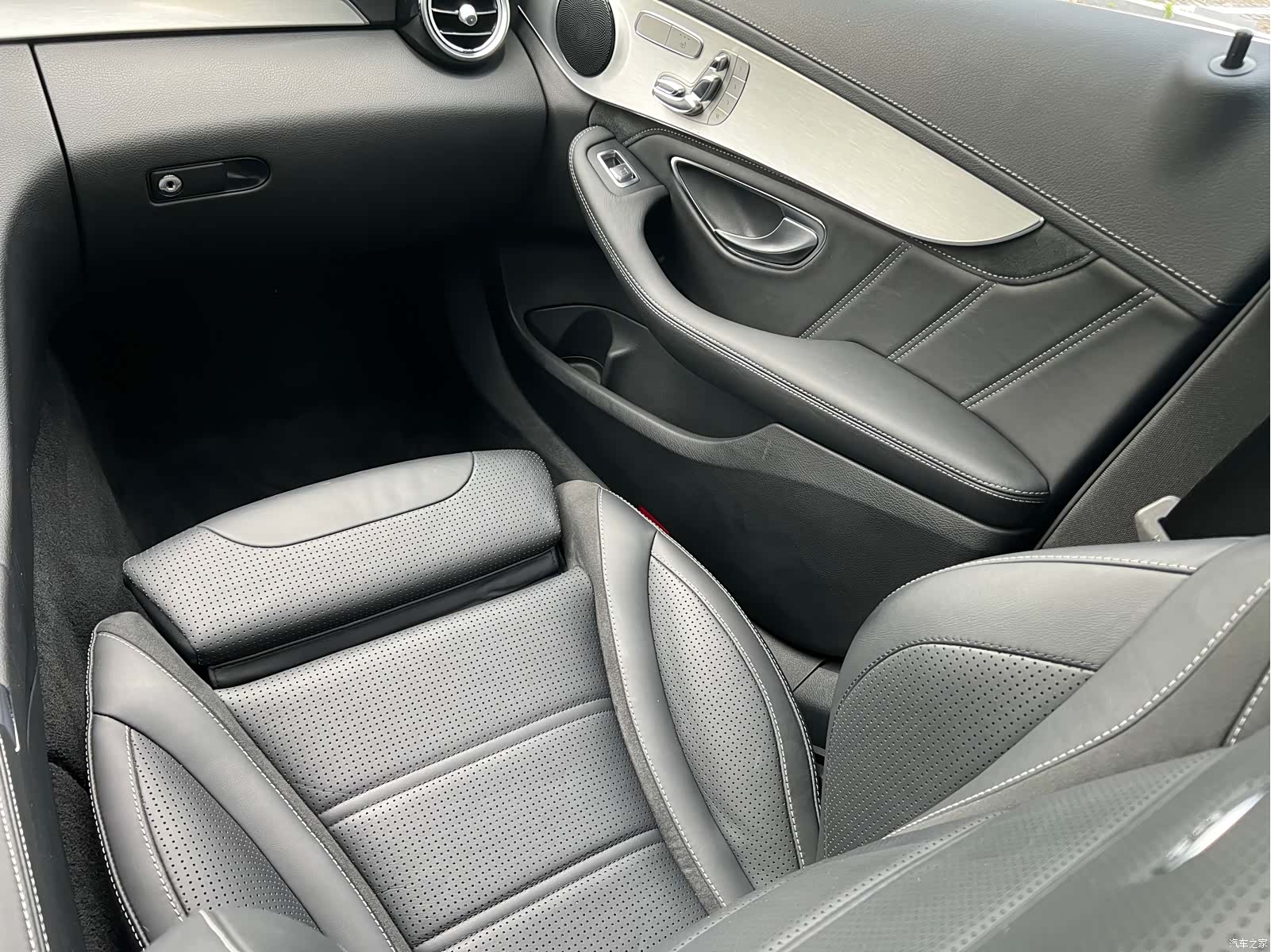 Mercedes-Benz C-Class, 2016 13
