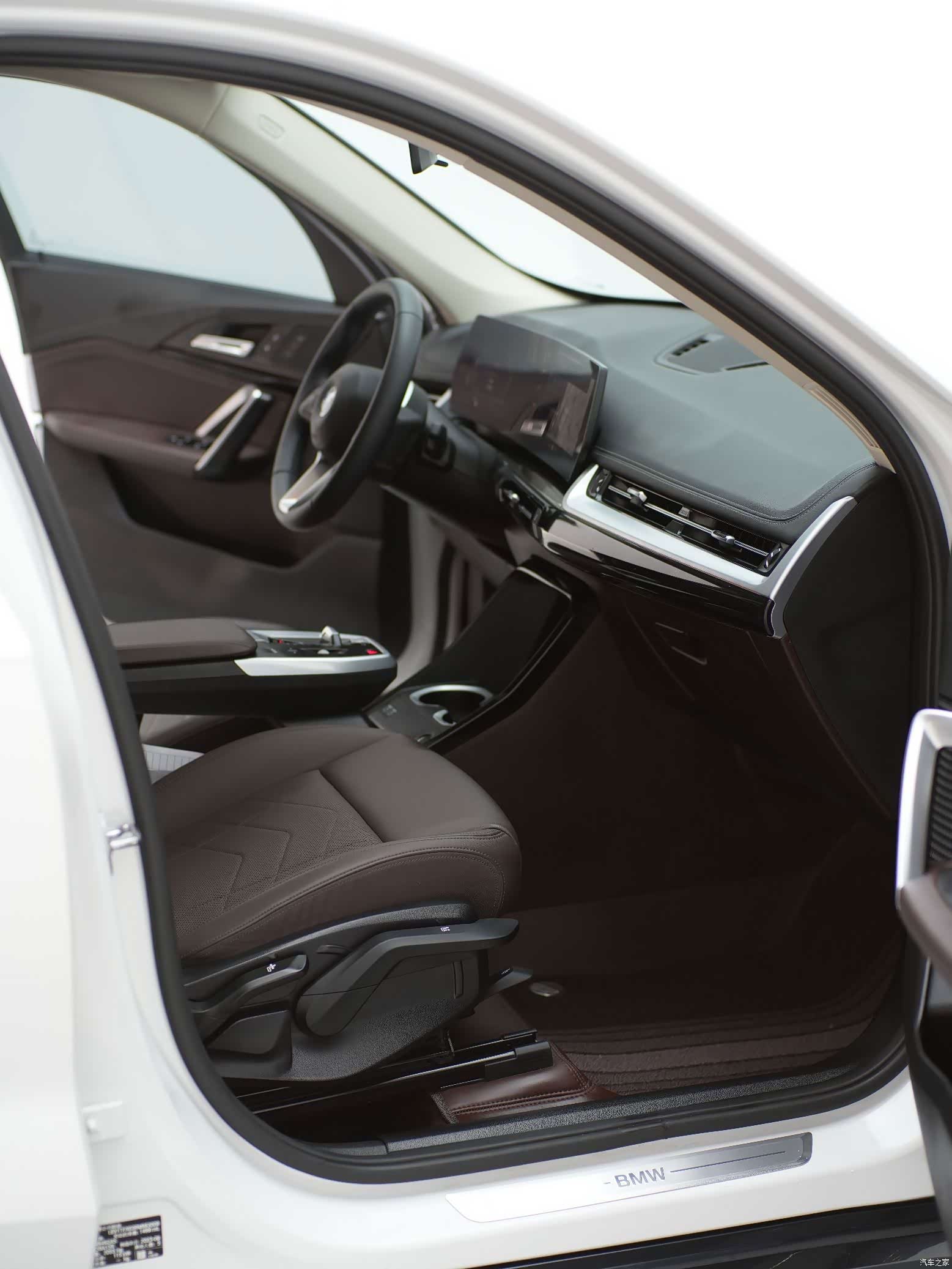 BMW X1, 2023 26