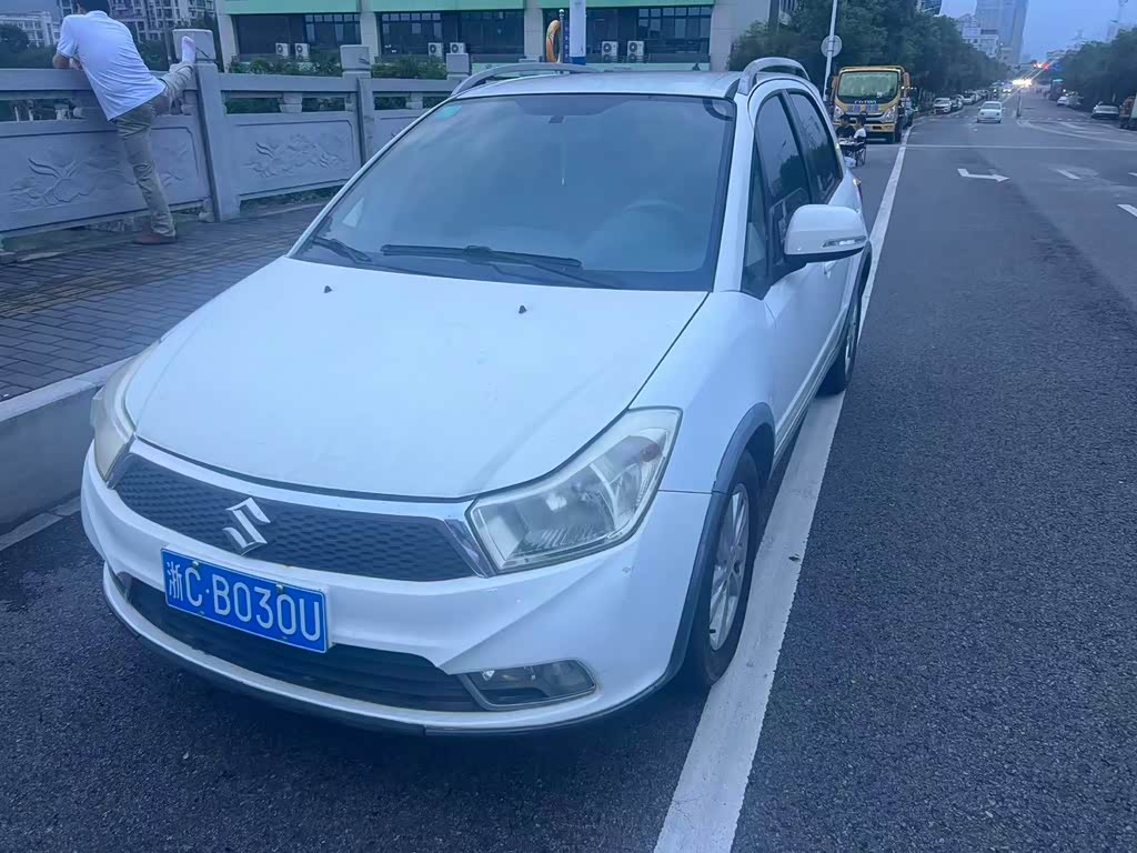 Suzuki SX4