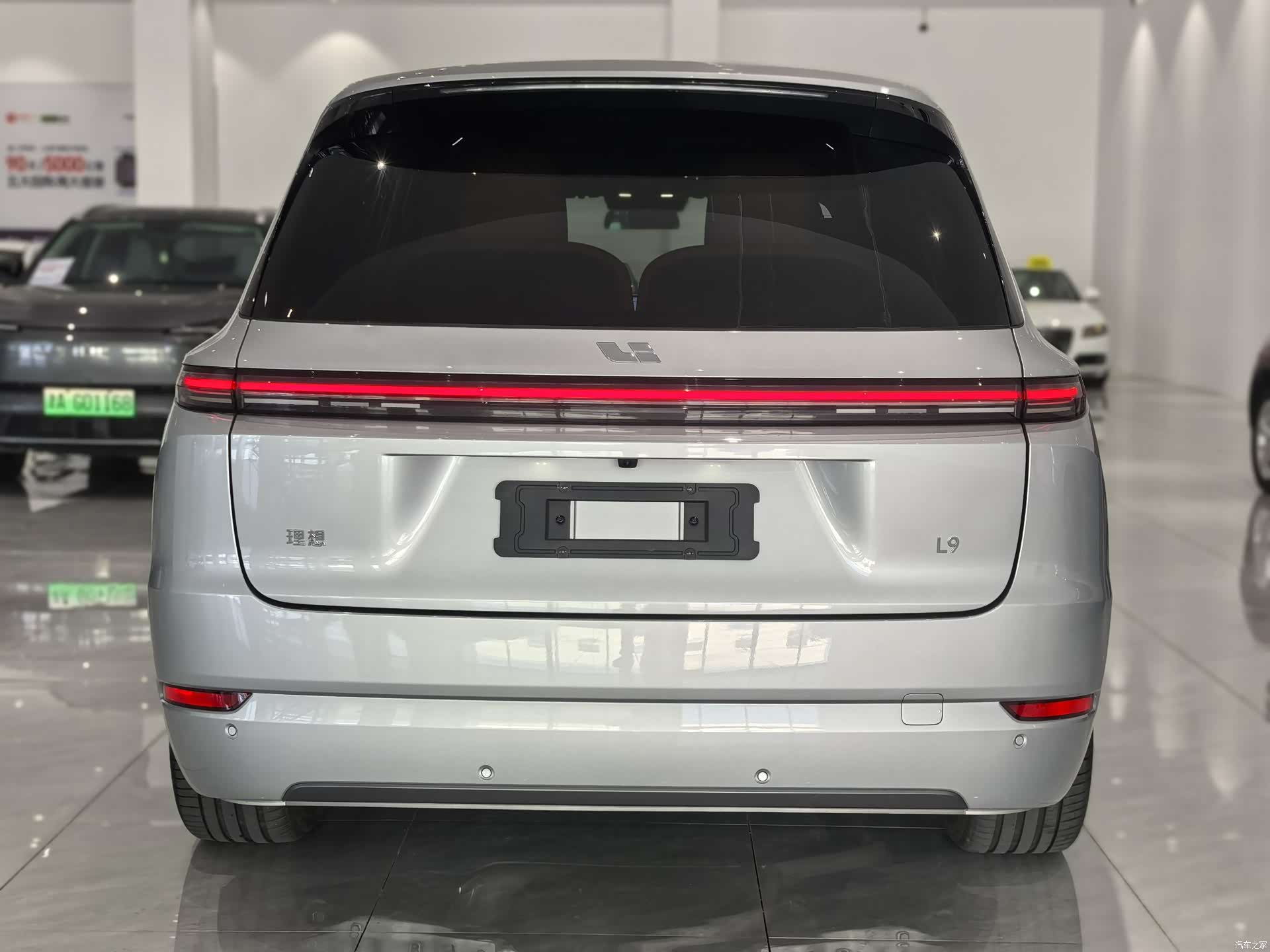 Li Auto L9, 2024 все фото