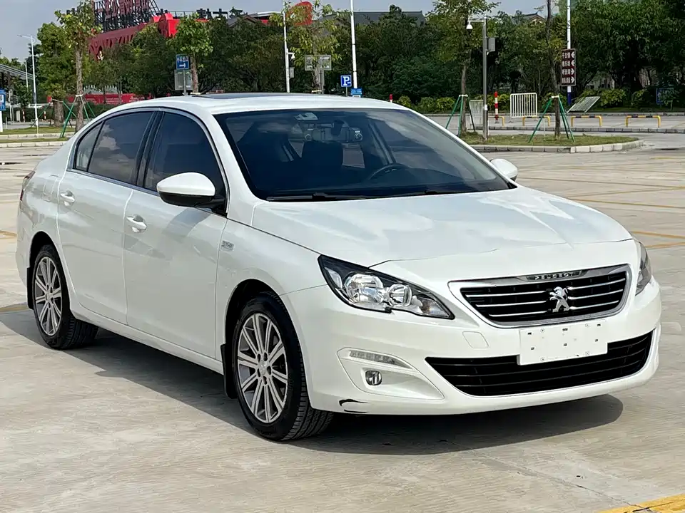 Peugeot 408