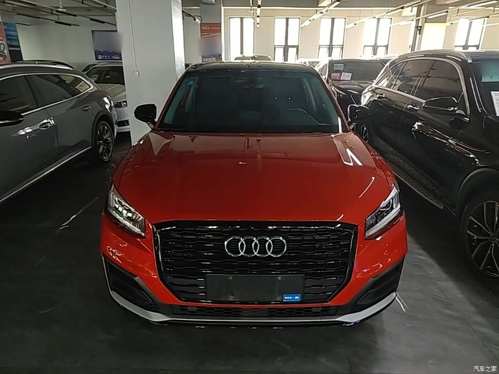 Audi Q2L, 2020 3