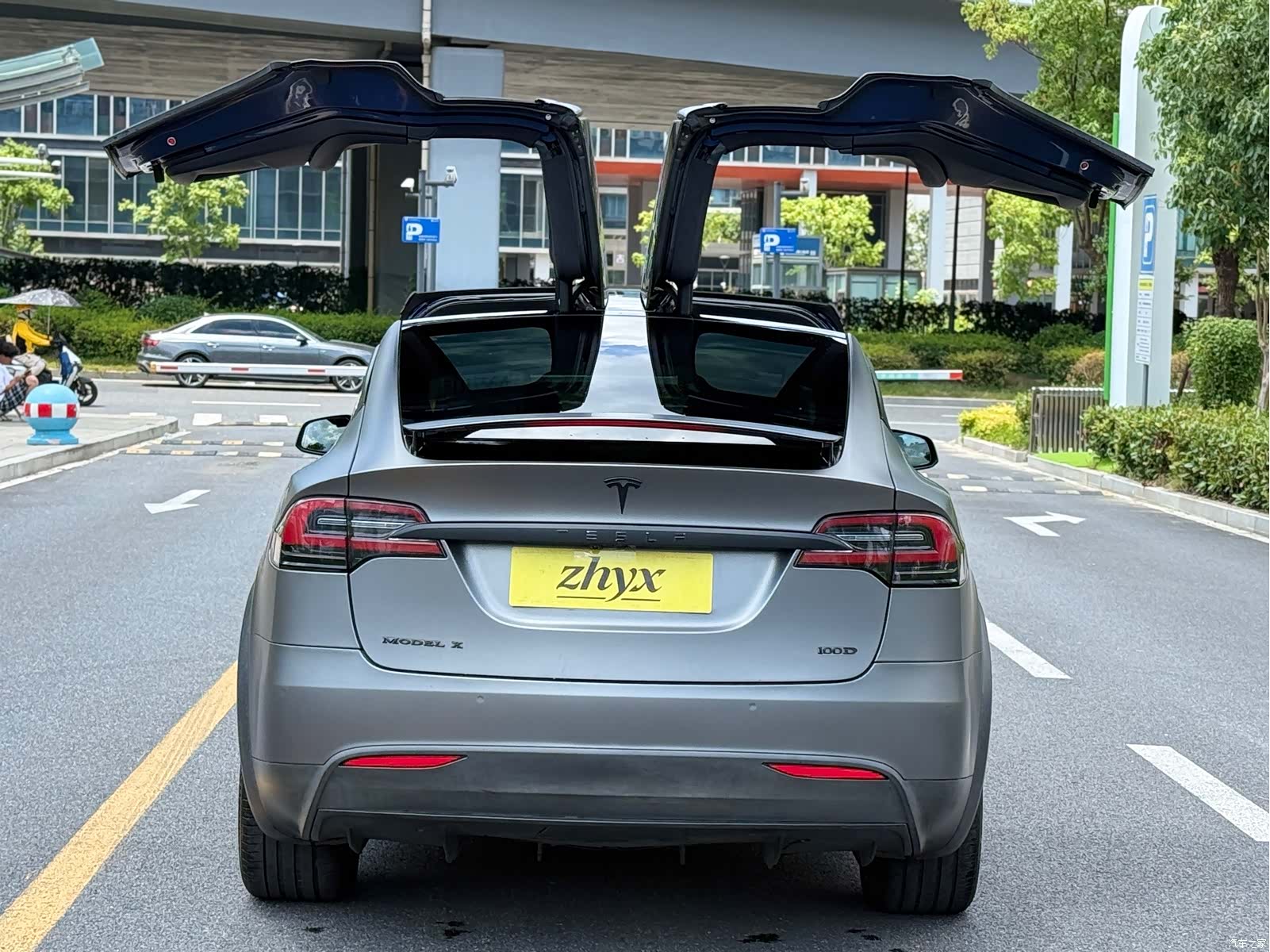 Tesla Model X, 2019 4