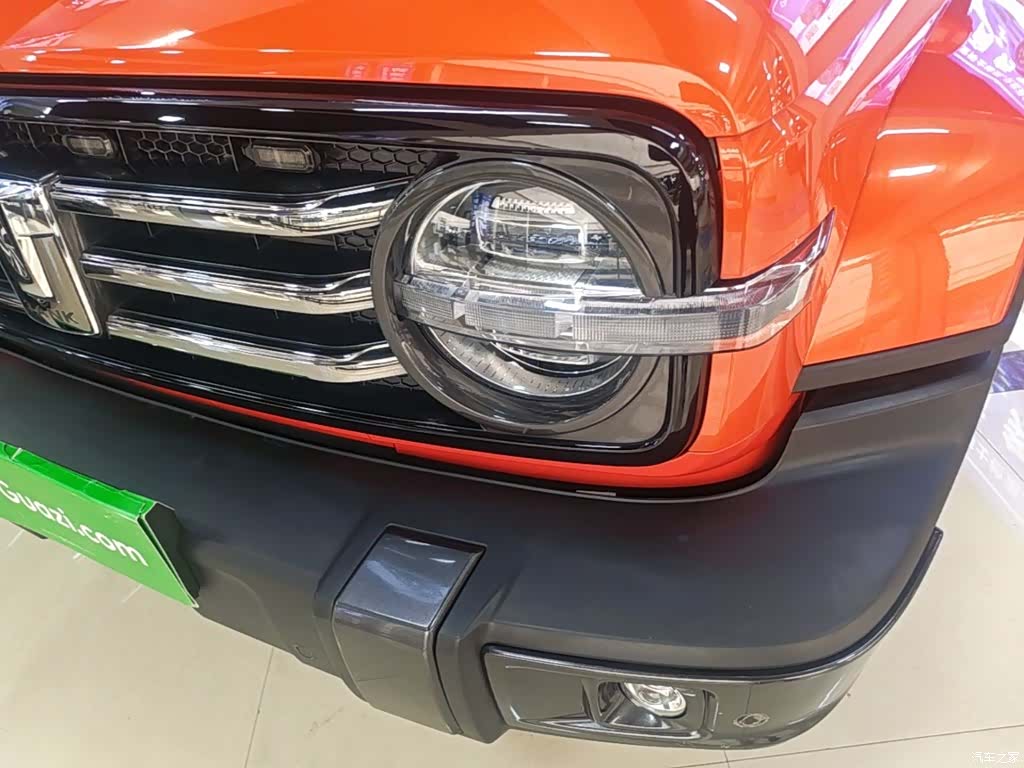 Tank 300, 2022 24