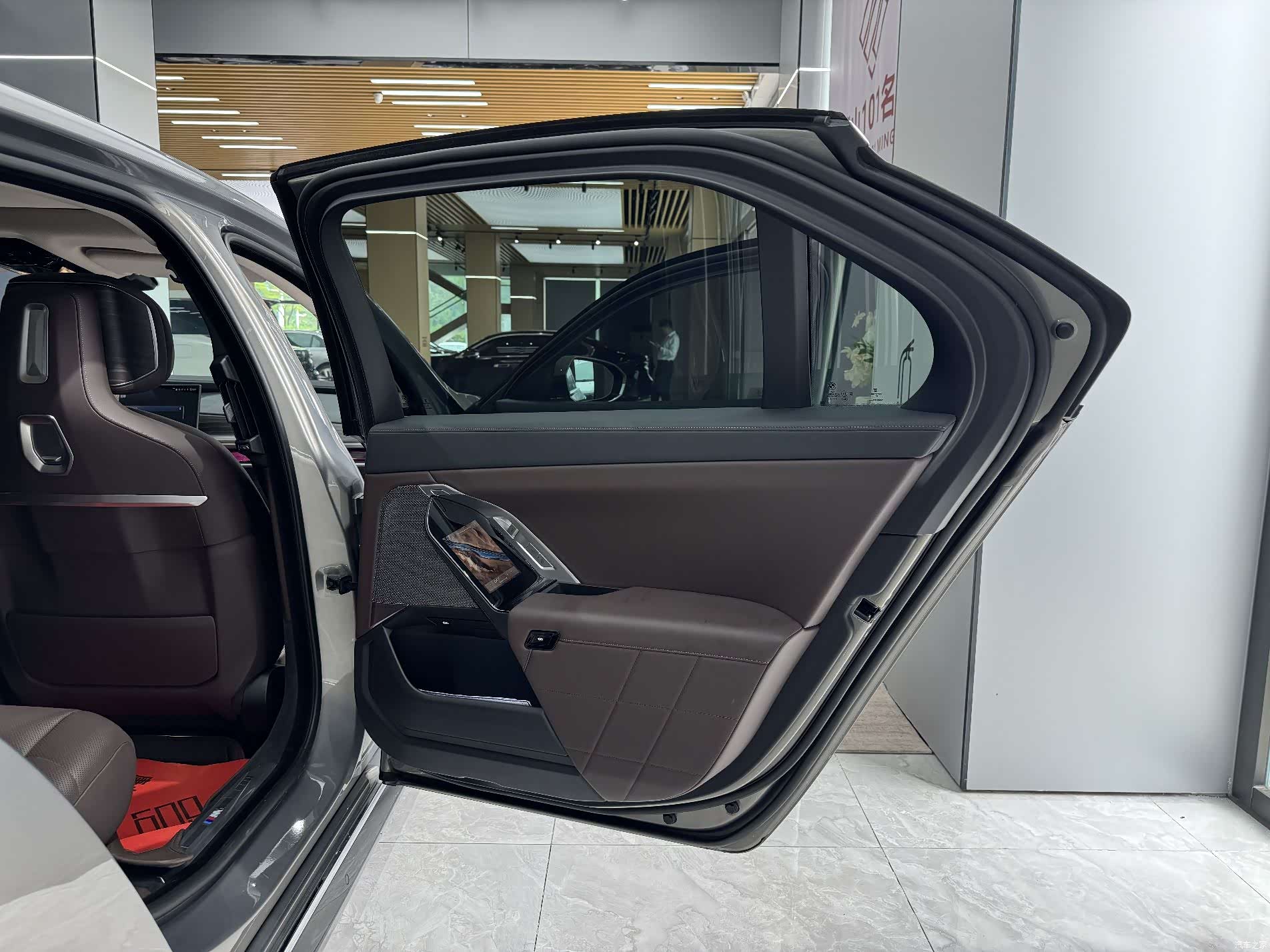 BMW 7 Series, 2023 24