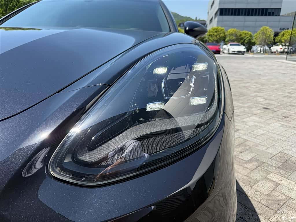Porsche Panamera, 2023 12
