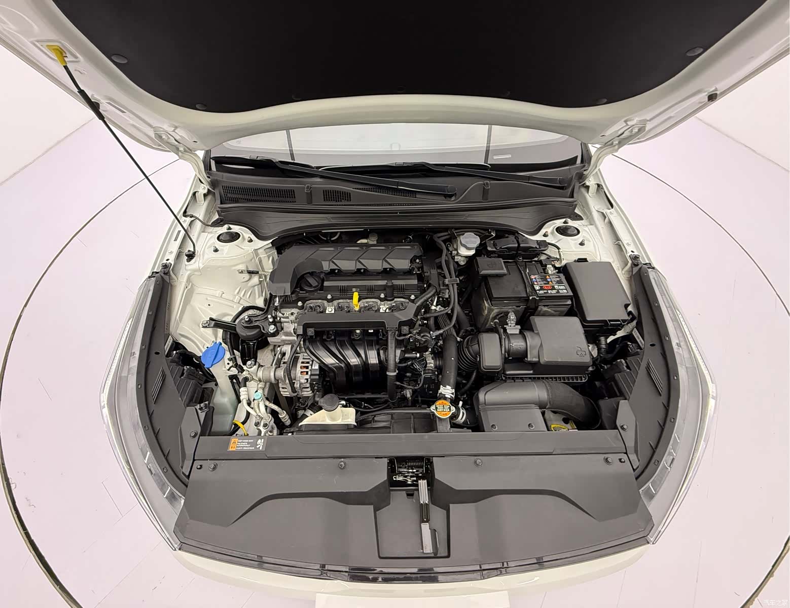 Kia K3, 2022 8