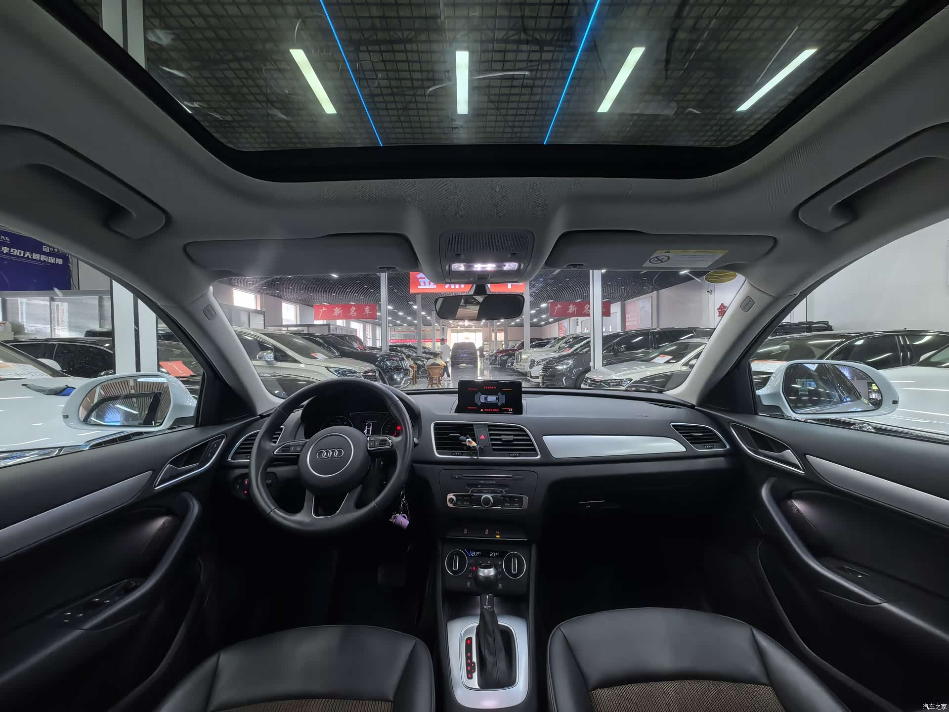 Audi Q3, 2019 8