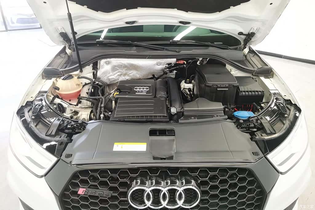 Audi Q3, 2018 10