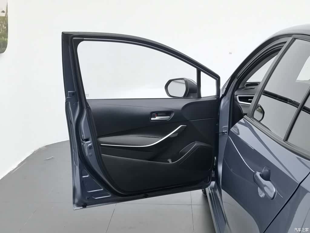 Toyota Corolla, 2024 8