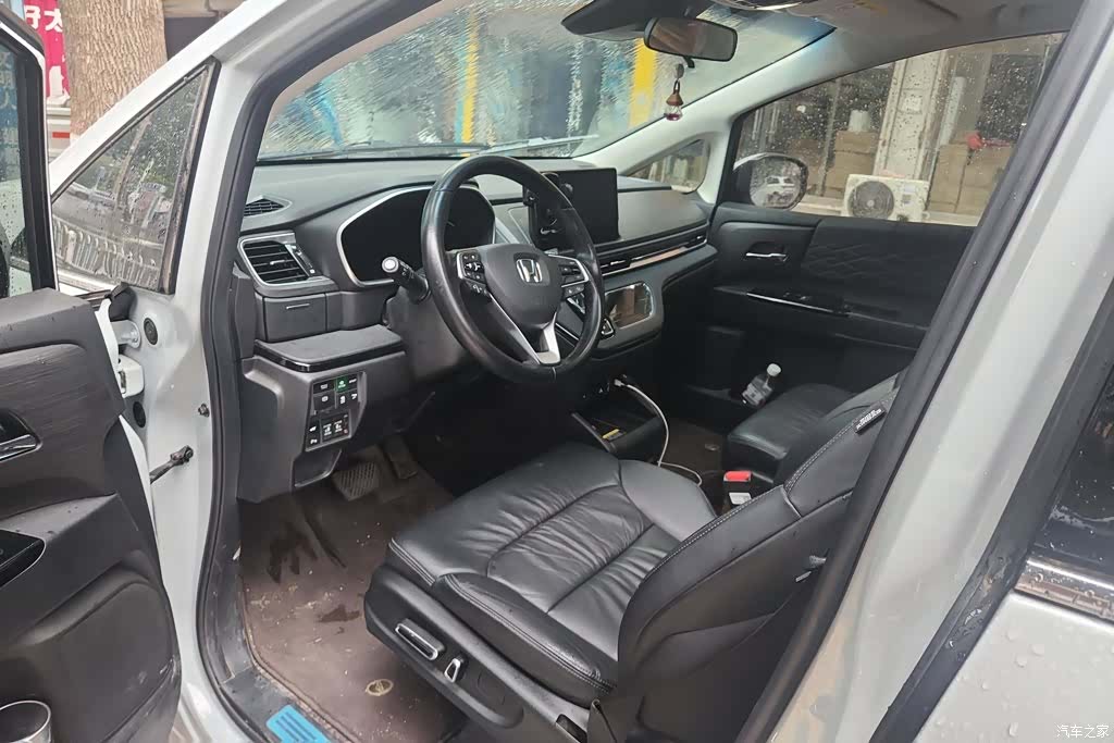 Honda Elysion, 2024 9
