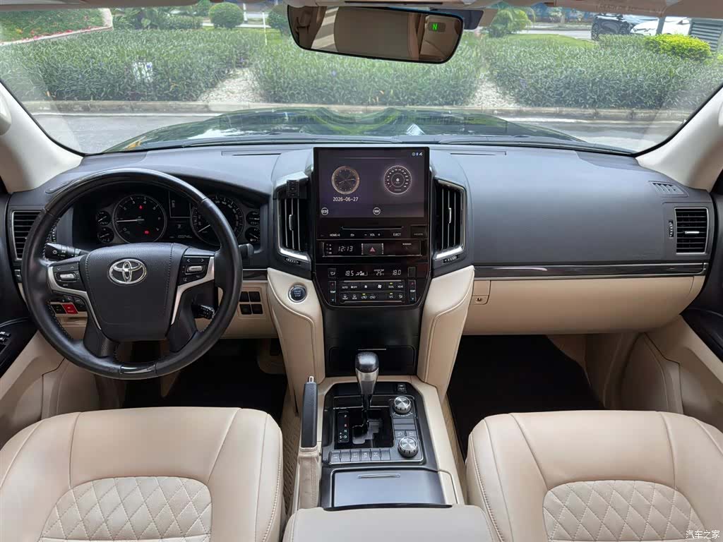 Toyota Land Cruiser, 2020 9