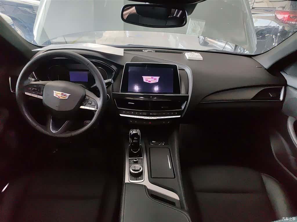 Cadillac CT5, 2022 10
