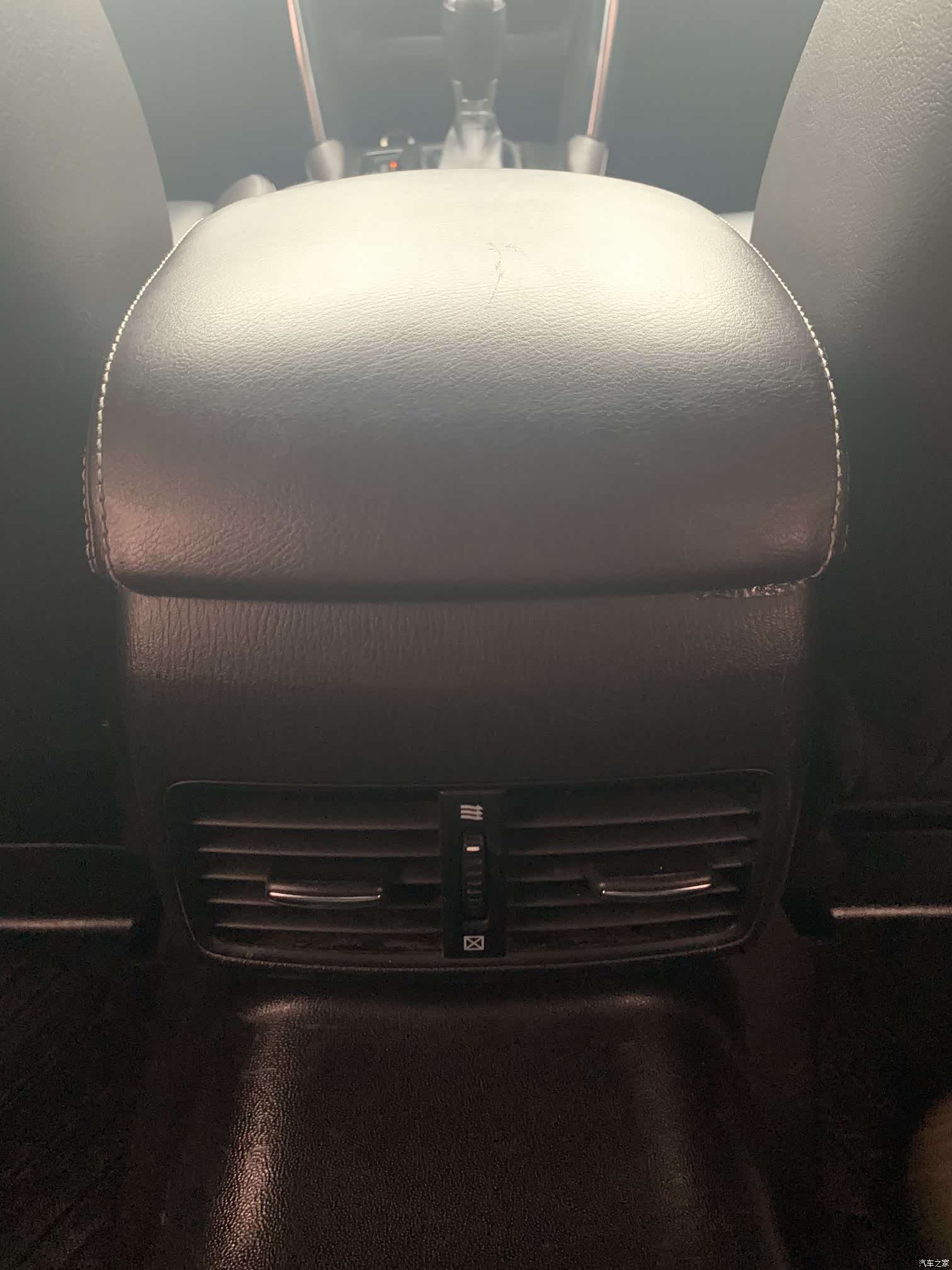 Mazda CX-4, 2019 13
