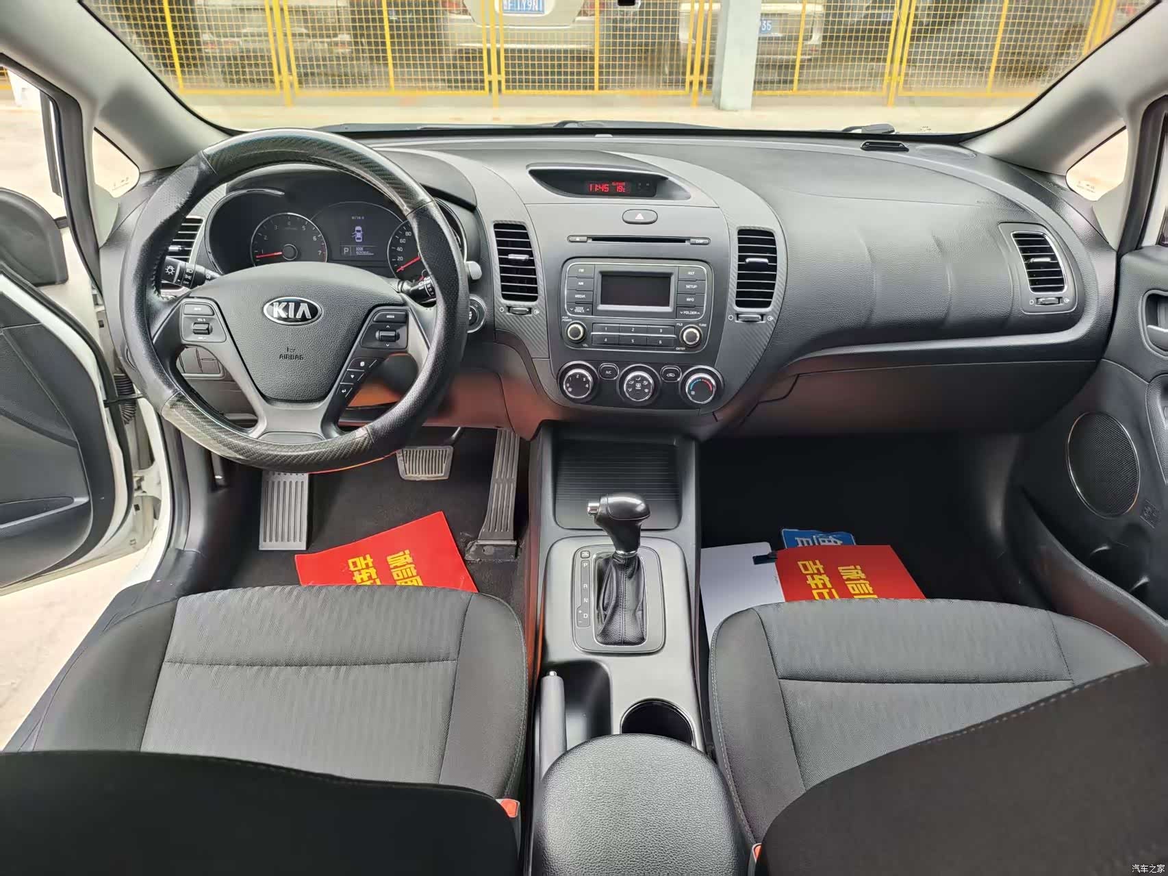 Kia K3, 2014 9