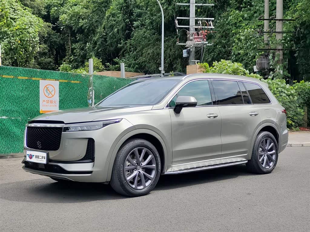 Li Auto ONE