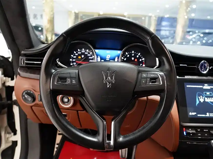 Maserati President