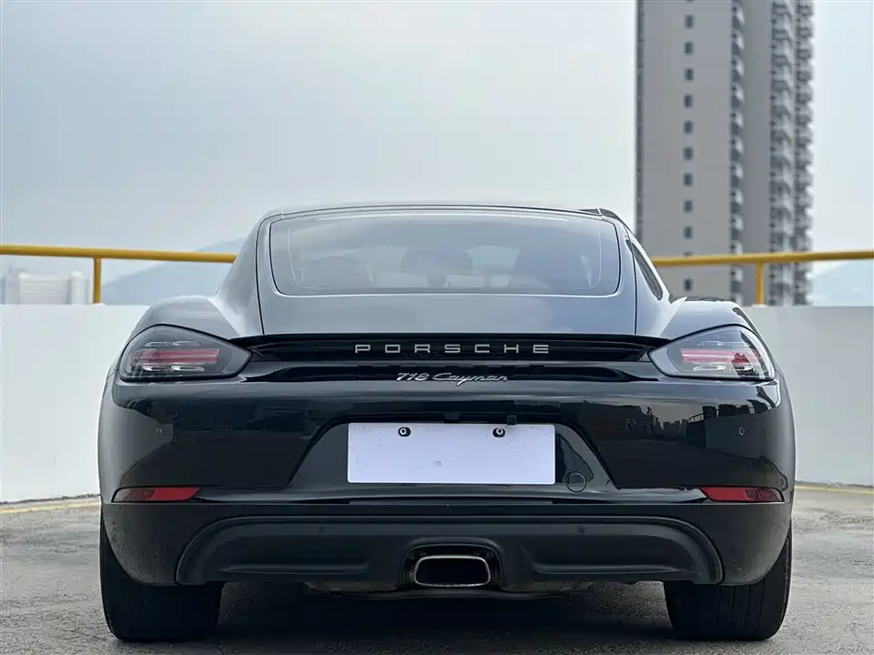 Porsche 718