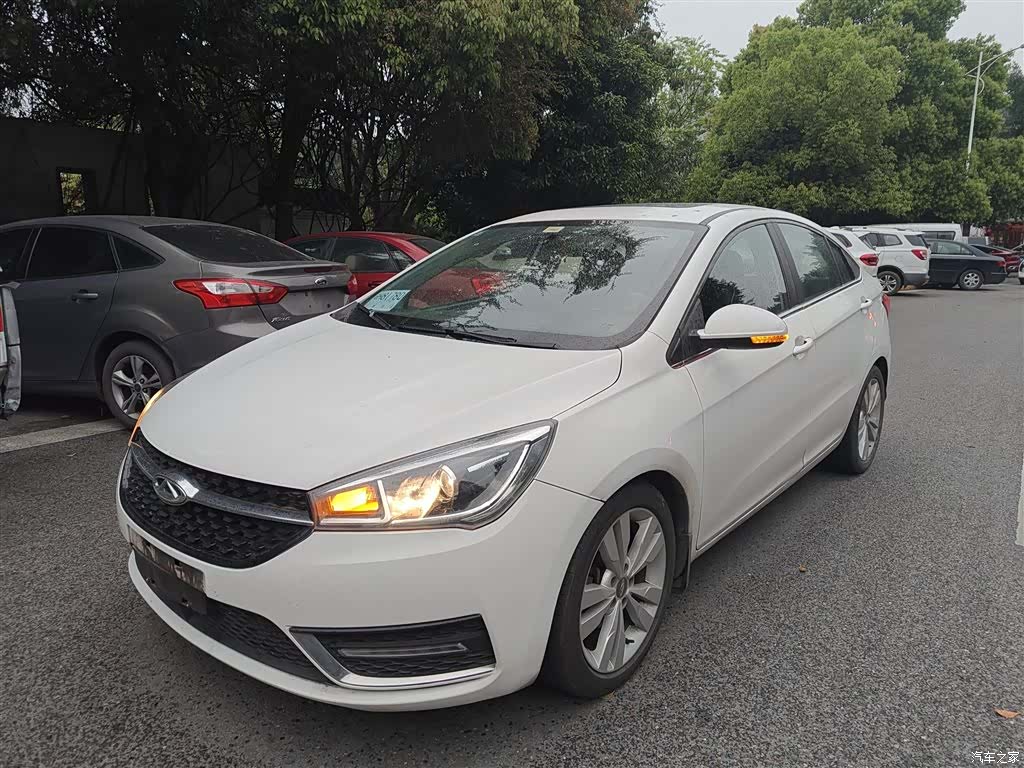 Chery 5, 2016 2
