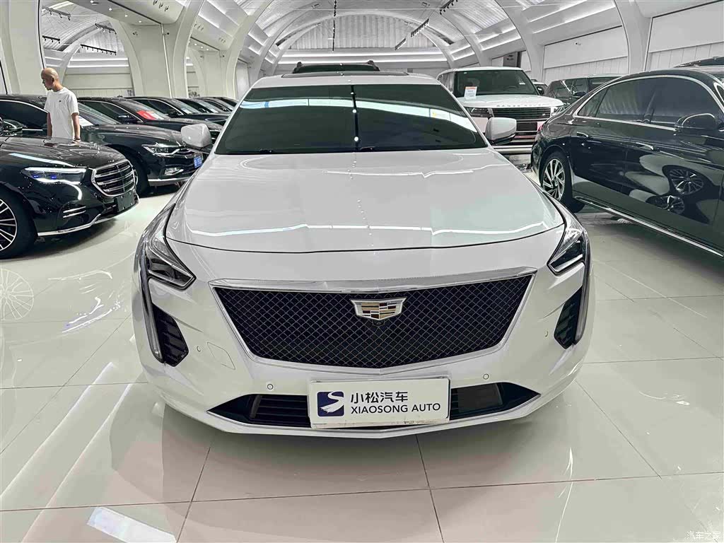 Cadillac CT6, 2023 2