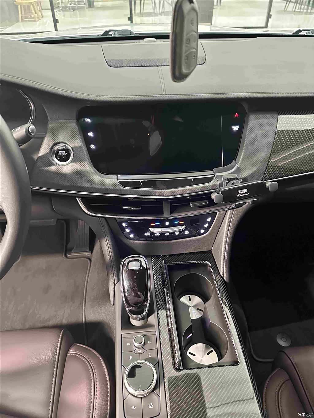 Cadillac CT6, 2023 7