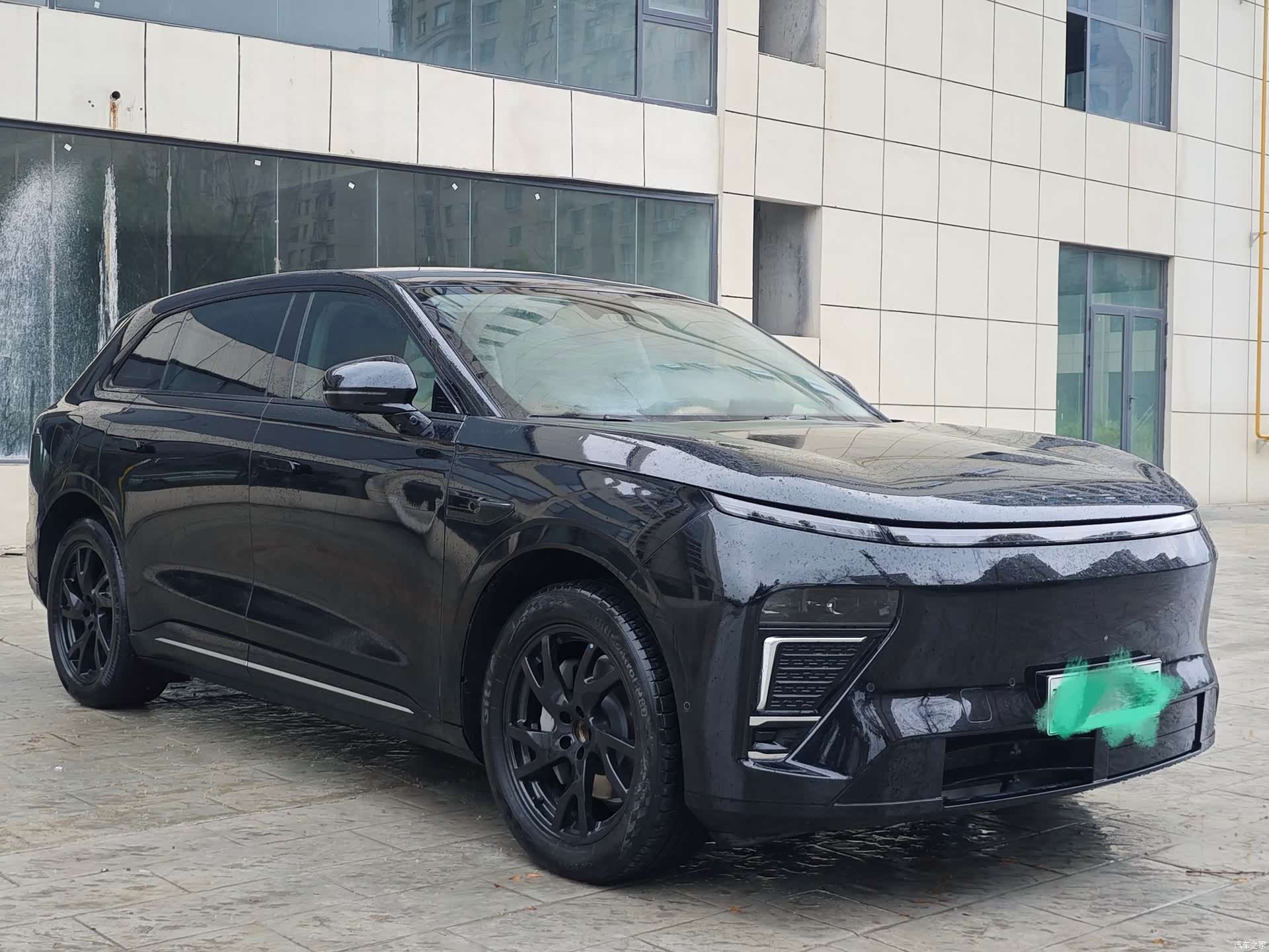 Exeed Yuan, 2025 1