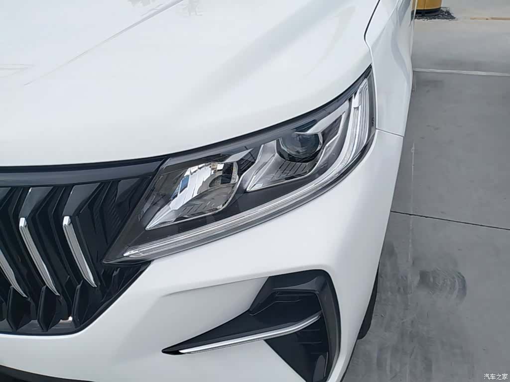 Geely X6, 2021 24
